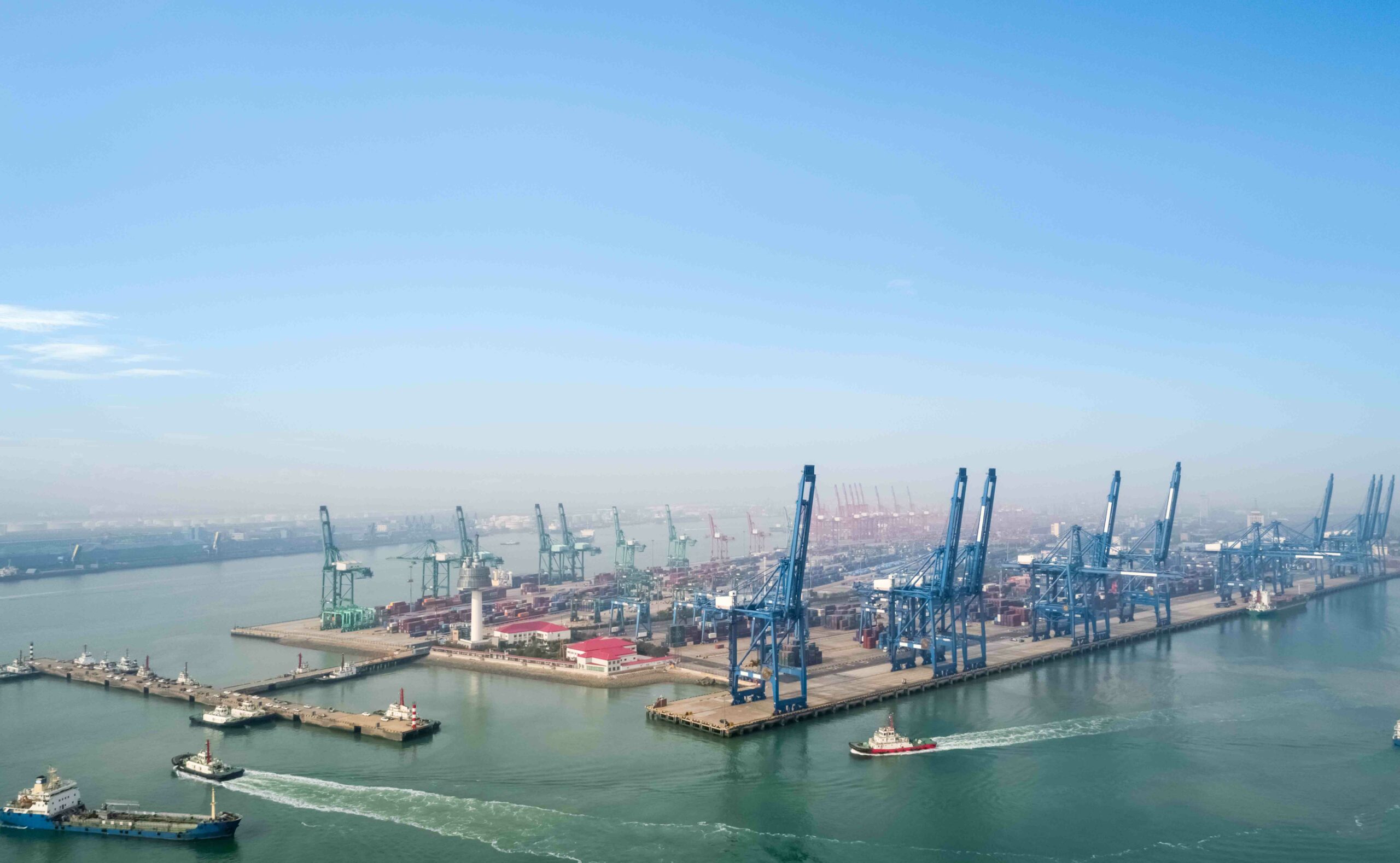 COSCO signs Tianjin Container Terminal acquisition deal Alfa Logistic Family